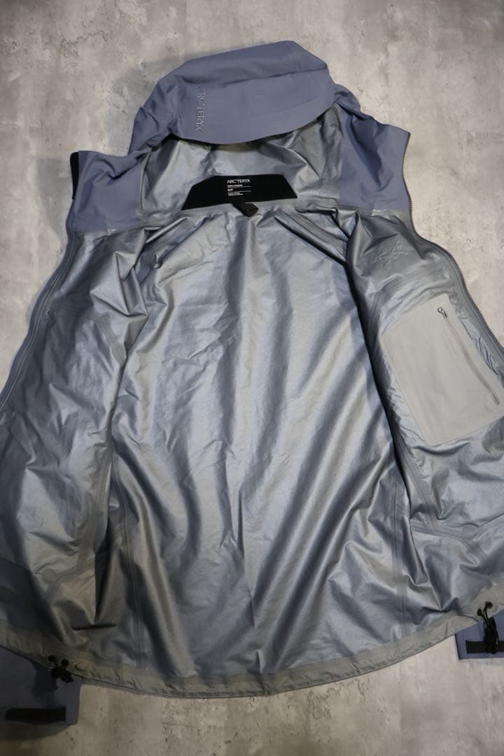 ジャケット・アウター [ARCTERYX] Beta SL Jacket Stratus 24ss
