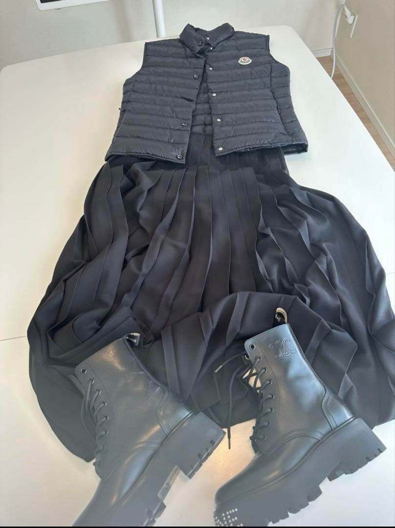 ★美品★モンクレール\"LIANE リアン\" ブラック サイズ0 Moncler