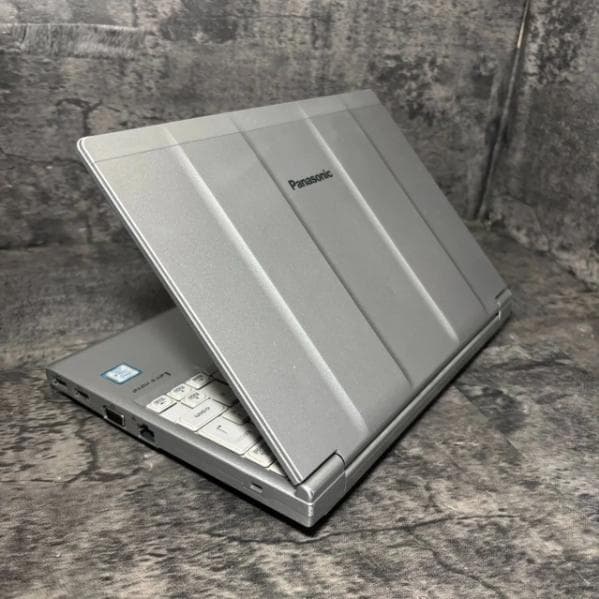 ★Windows11 最新オフィス2024 SSD　初期設定済すぐつかえます★