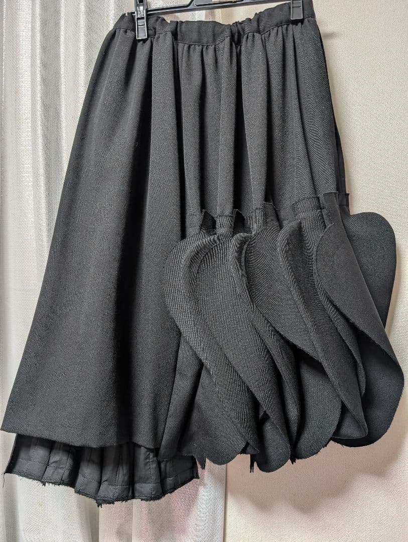 COMME des GARÇONS 2024 スカート 2回着用