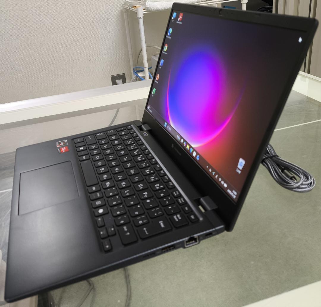 【2024年モデル】超軽量0.87kg！dynabook G83/AX