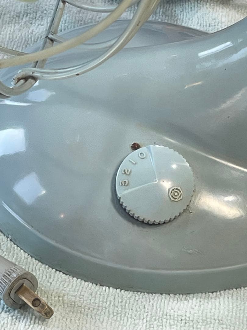 50's レトロ　戦闘機の羽根　エアーインテークイメージ　日立　扇風機　完璧稼働