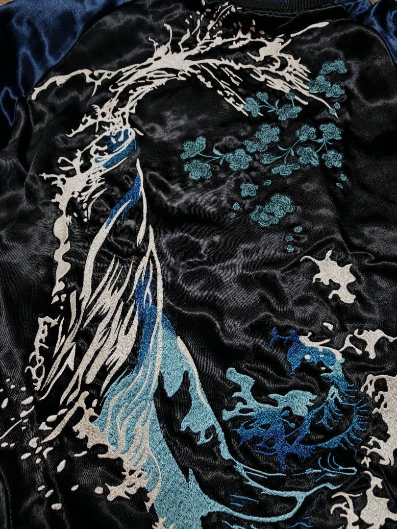 絡繰魂 美品 ２面用 クジラ 日本限定 スカジャン unisex vintage