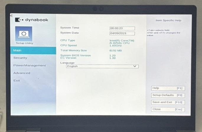 秋*葉様 外見美品 OS ストレージなし 薄型 13型 dynabook G83
