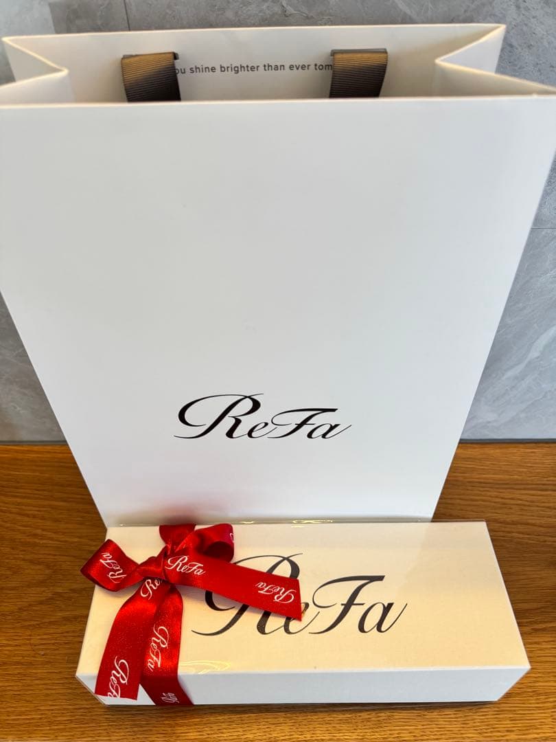 ReFa AIL RUBBER RAY ヘアブラシ