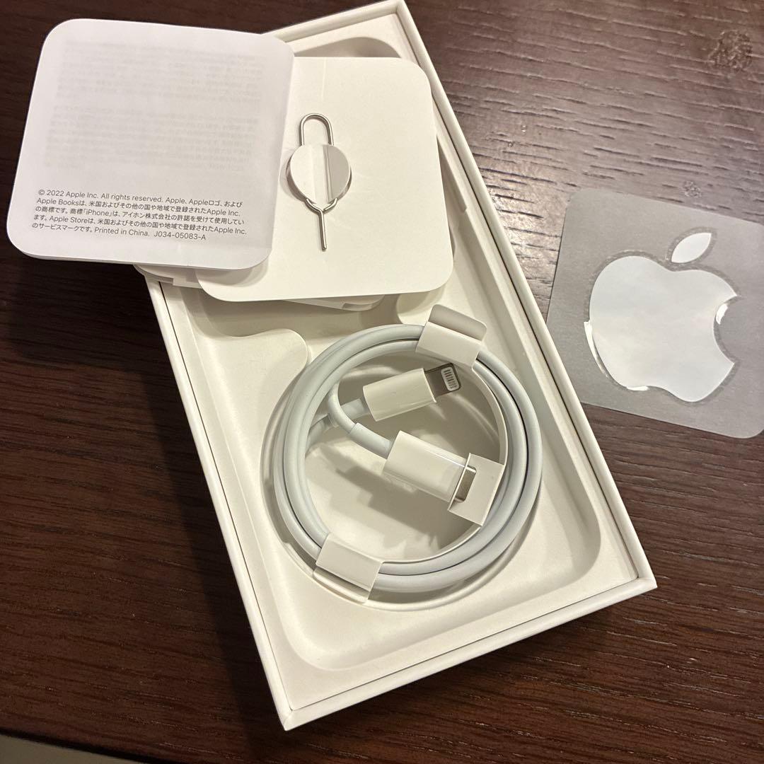 Apple iPhone SE (第3世代) ホワイト 本体 箱付き 64GB