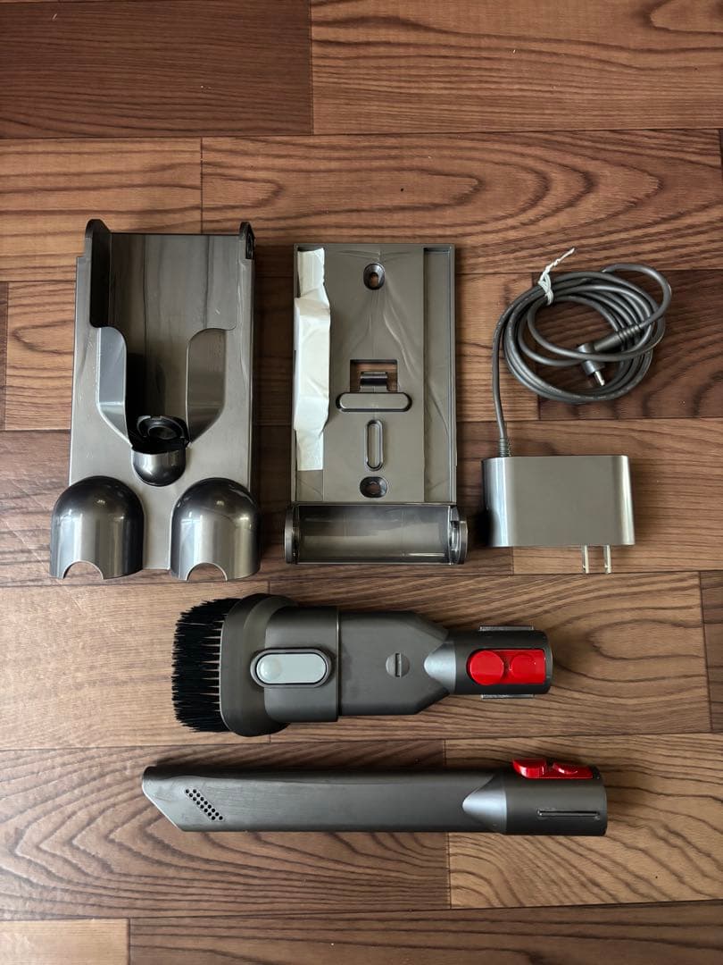 タカタ【ジャンク】★Dyson Digital Slim Fluffy