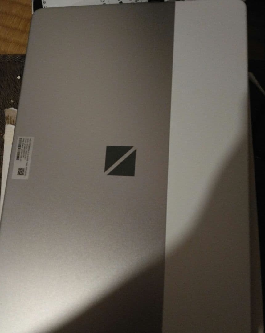 ストレージ64g メモリ4g　LAVIE Tab 10FHD3 Android