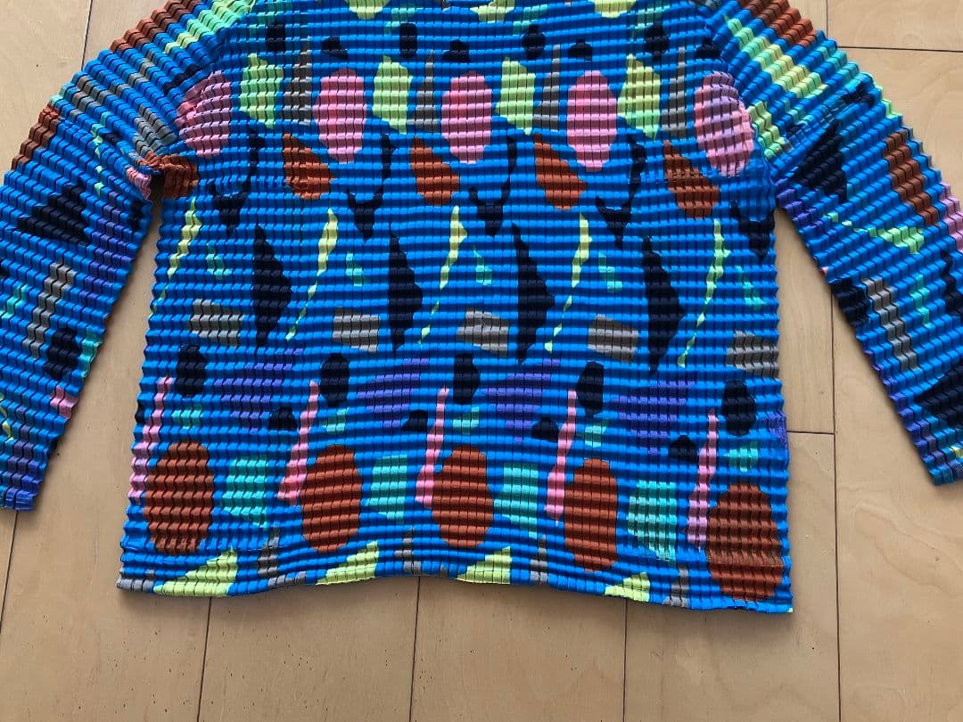 ◇◆◇イッセイミヤケ me トップス◇◆◇