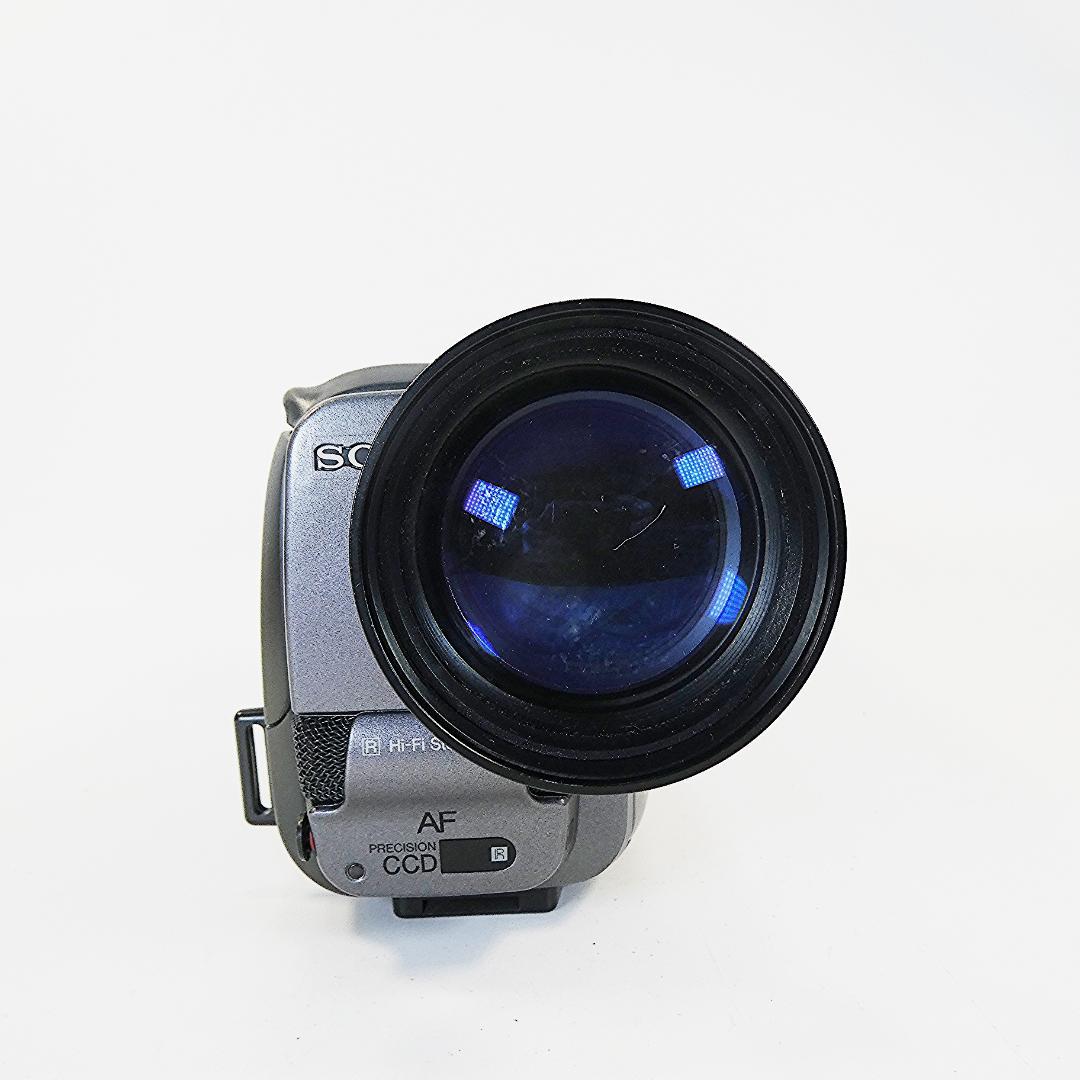美品・動作良好 Hi8ソニー CCD-TR3　8ミリビデオカメラ DVD化に最適
