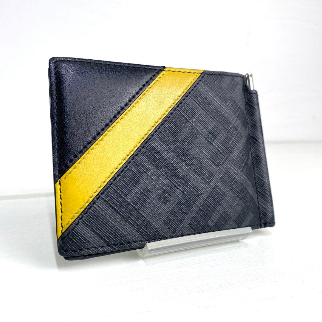 ✨極美品✨フェンディ　二つ折り　マネークリップ　ズッカ　ダイヤゴナル　バイカラー