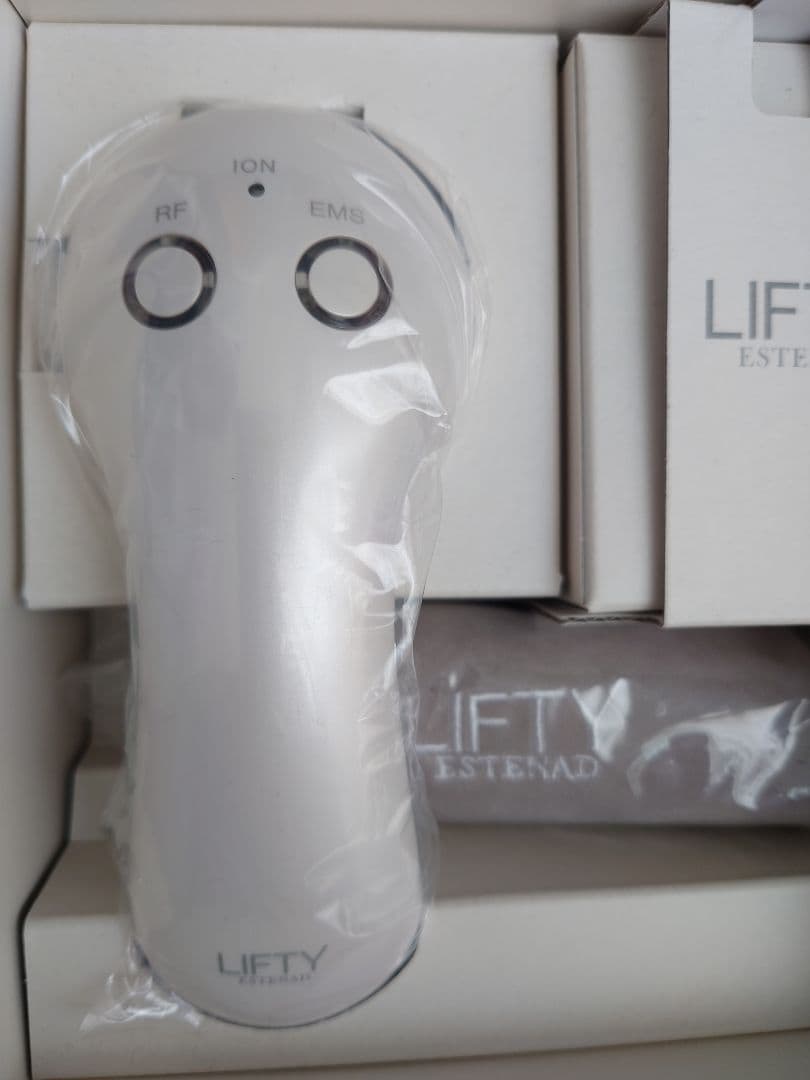 エステナードリフティ