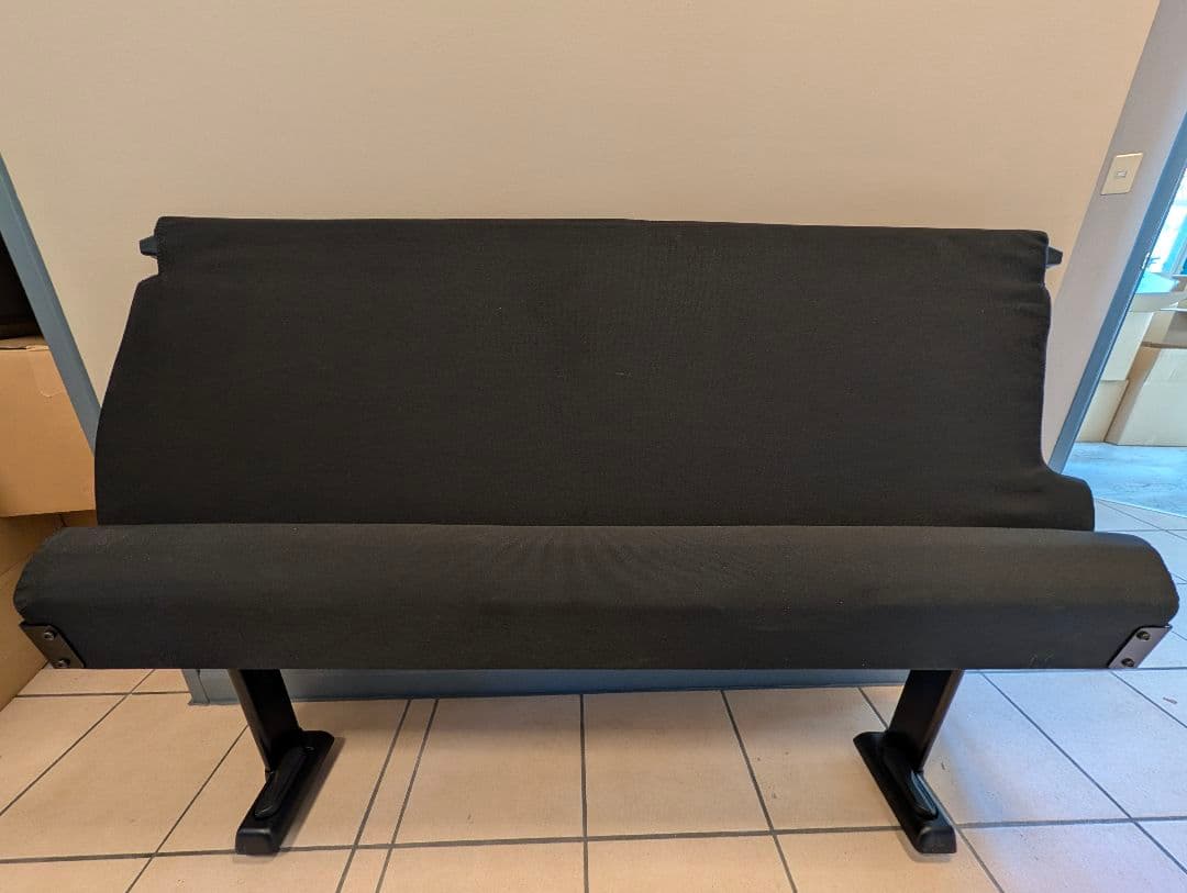 Vクラス v220d w447　ラゲッジセパレーター