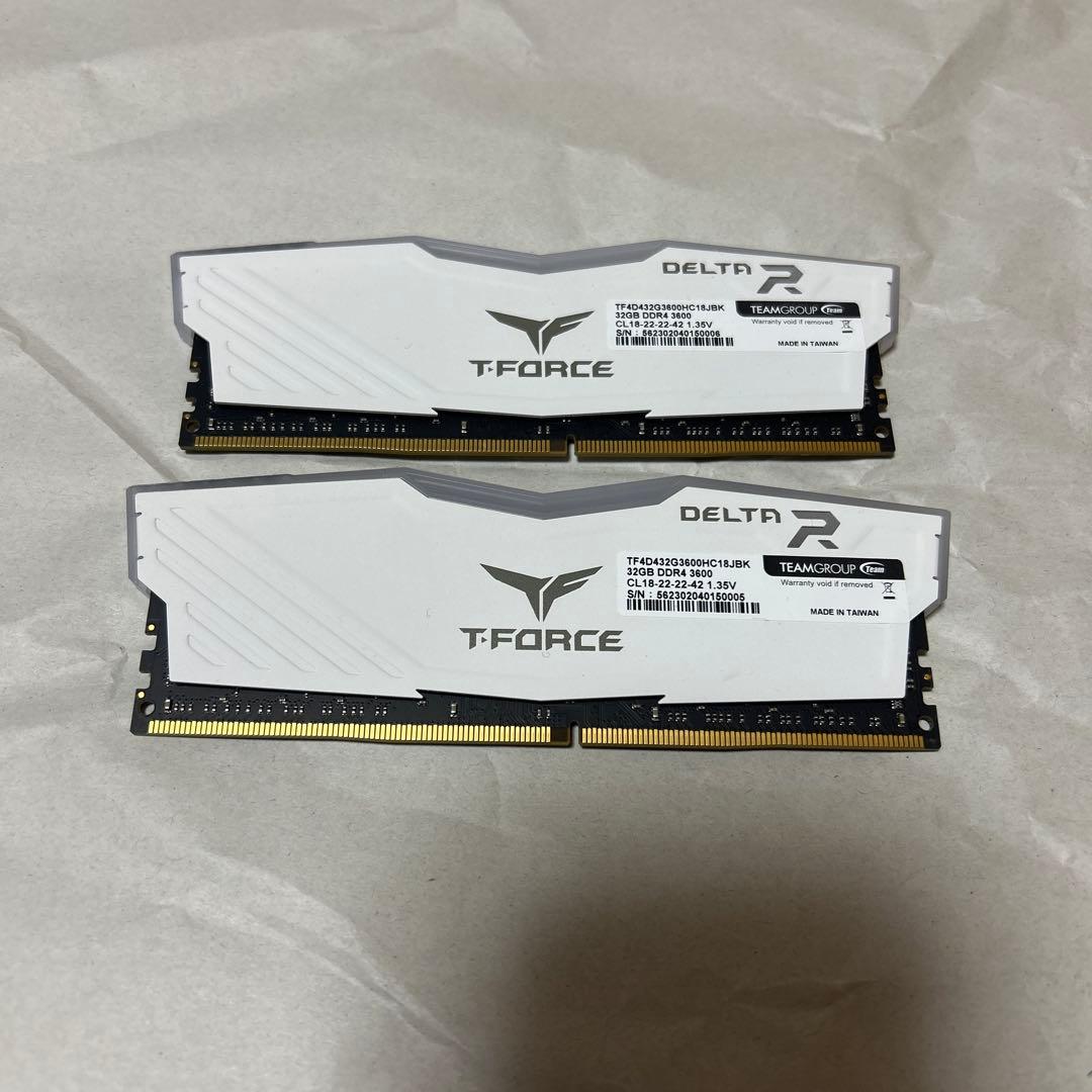 T-FORCE DELTA R DDR4 32GB 3200MHz ×2