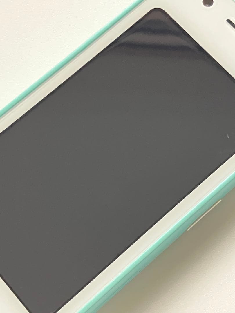 美品　マモリーノ6 ミント　au 利用制限◯