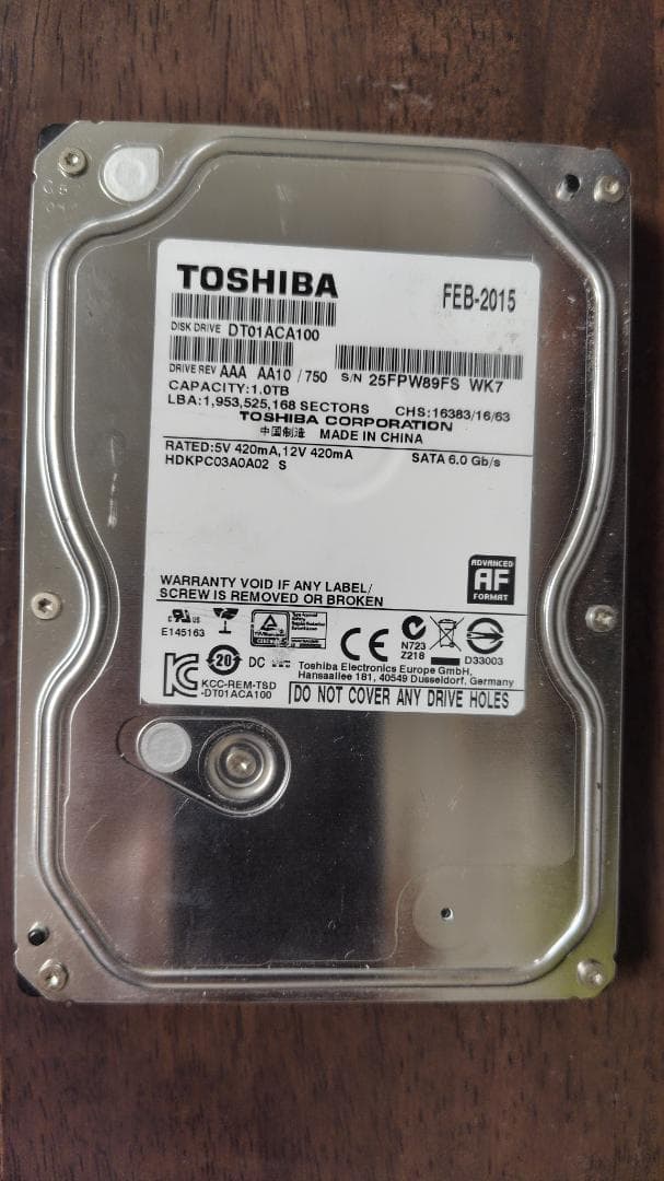 外付けハードディスク・ドライブ Toshiba DT01ACA100 1TB HDD