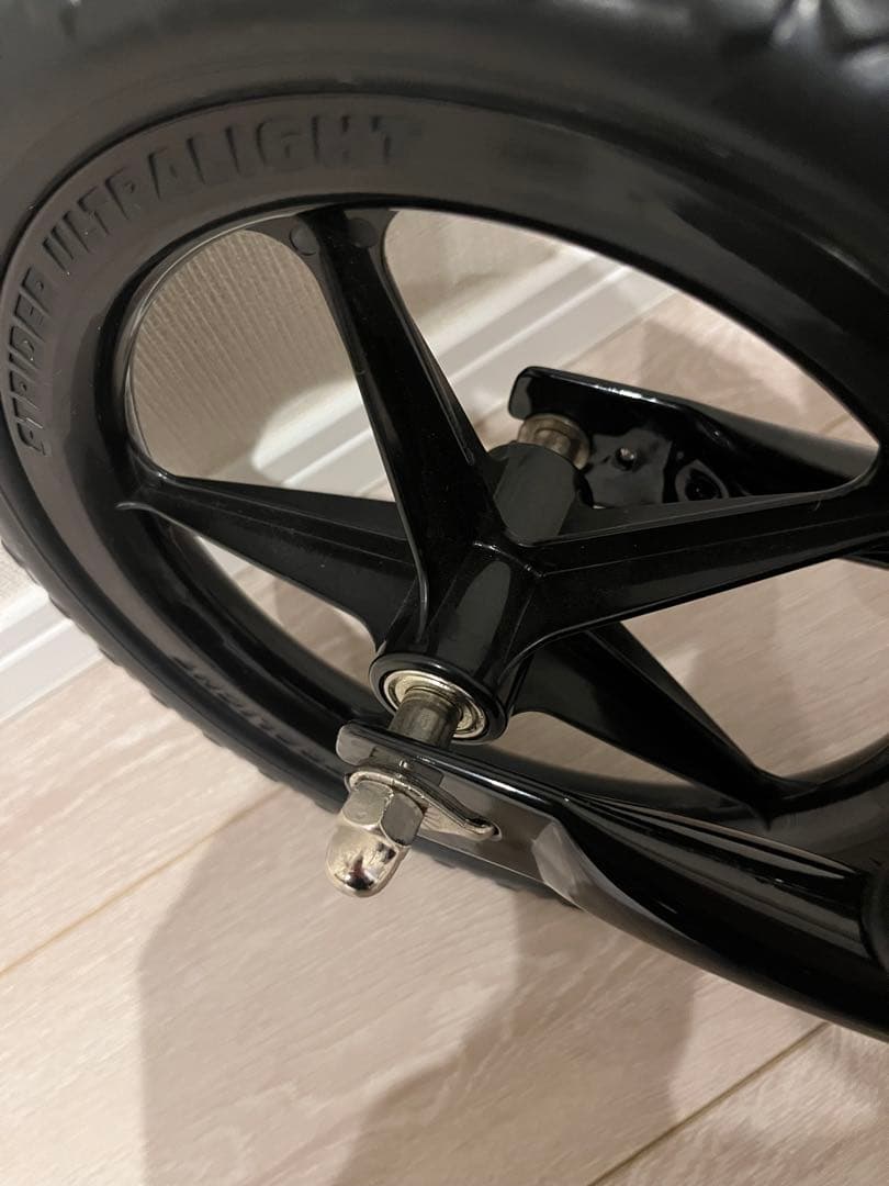 【美品】STRIDER スポーツ　ブラック　12インチ