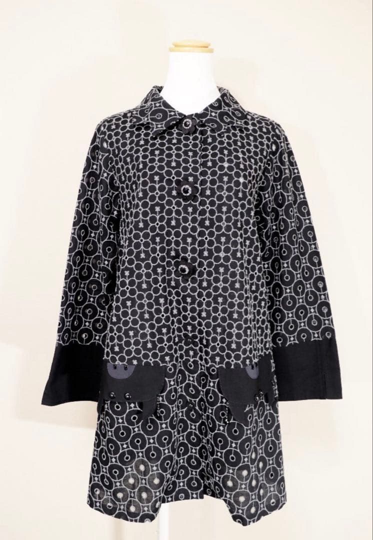 新品未使用品　希少　アルベロベロ　総刺繍　ブタさん　シャツ　羽織り　黒灰系