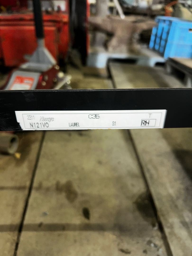 r34 c35ローレル フルバケ用シートレール