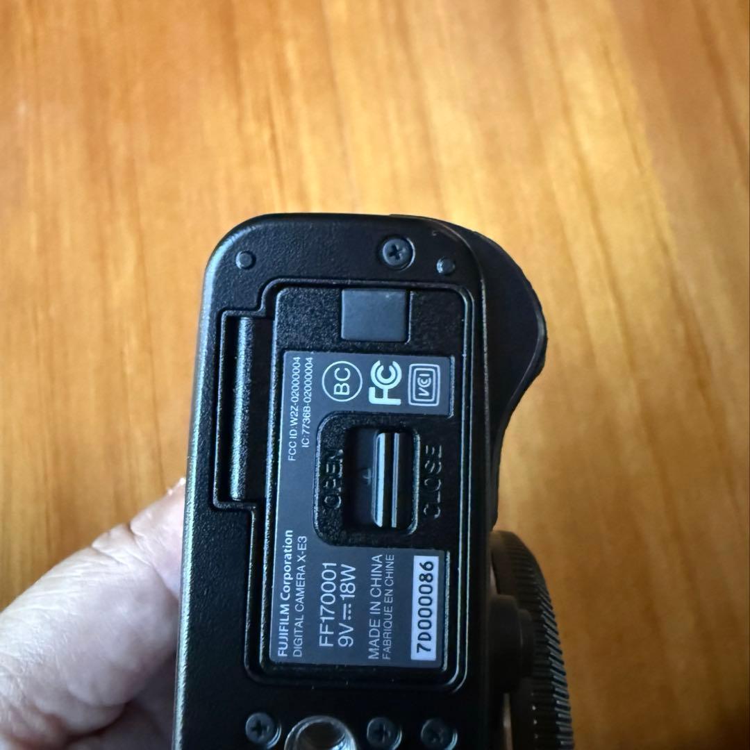 FUJIFILM 富士フィルム　X-E3　状態良好　元箱