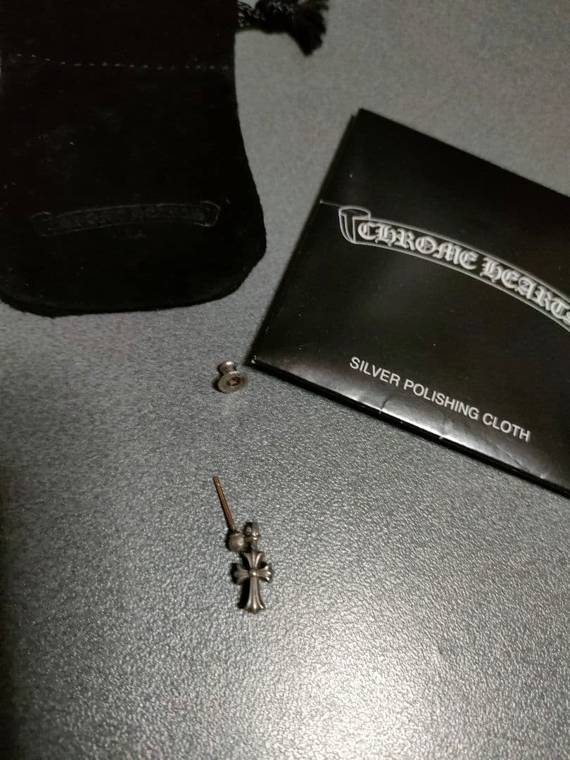 クロムハーツ ピアス