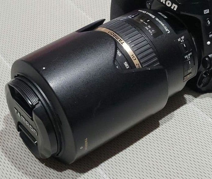 Tamron 70-300mm F4-F5.6 A005 Fマウント用