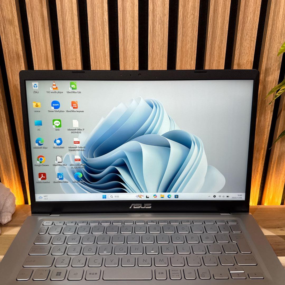 ハイスペック‼️ASUS☘️i7 第11世代☘️16GB☘512GB☘️ノートパソコン