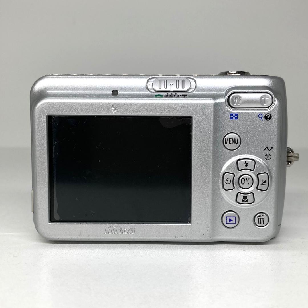 Nikon ニコン　Coolpix L5　コンパクトデジタルカメラ
