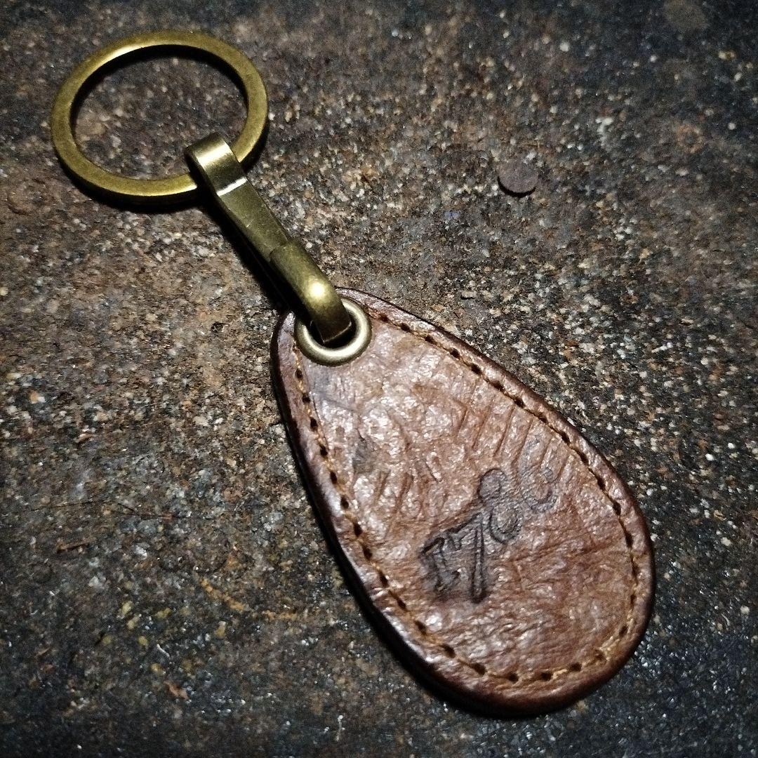 1786ロシアンカーフ　革タグナスカン2重リングC