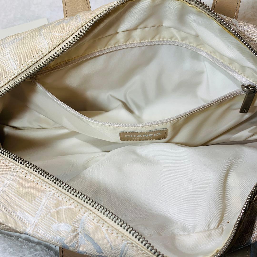 シャネル CHANEL ニュートラベルライン ハンドバッグ A15828