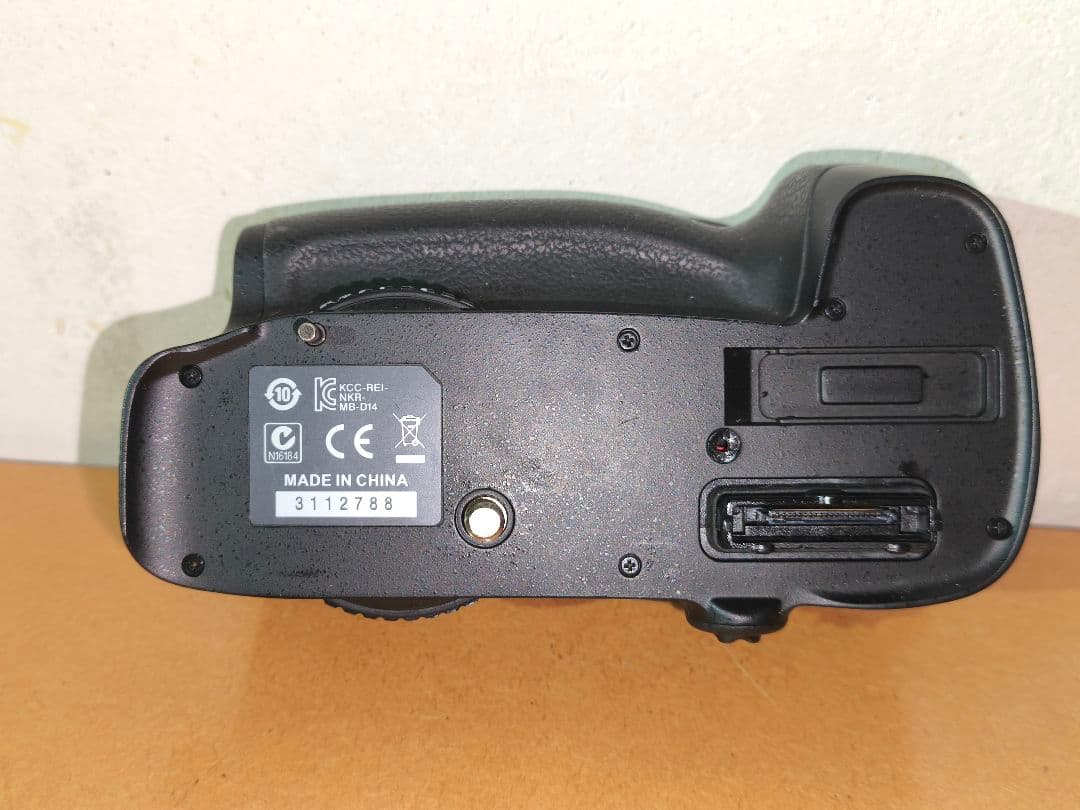 Nikon D600 デジタル一眼レフカメラ