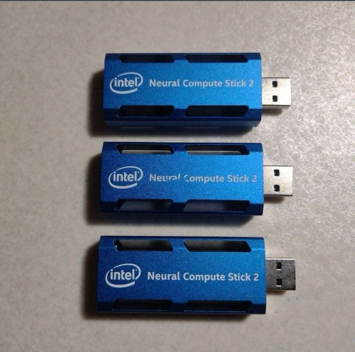 Intel Neural Compute Stick 2　6個セット