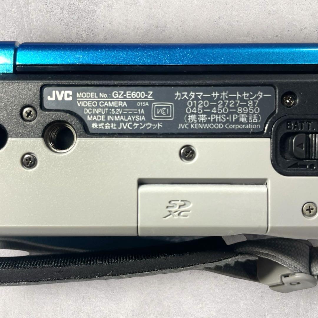 【美品】JVC　ハンディビデオカメラ【GZ-E600-Z】ブルー