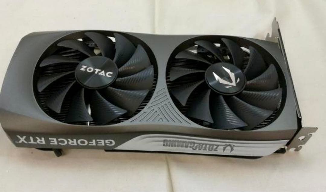 美品 NVIDIA RTX4070 12GB ZOTAC 動作確認済