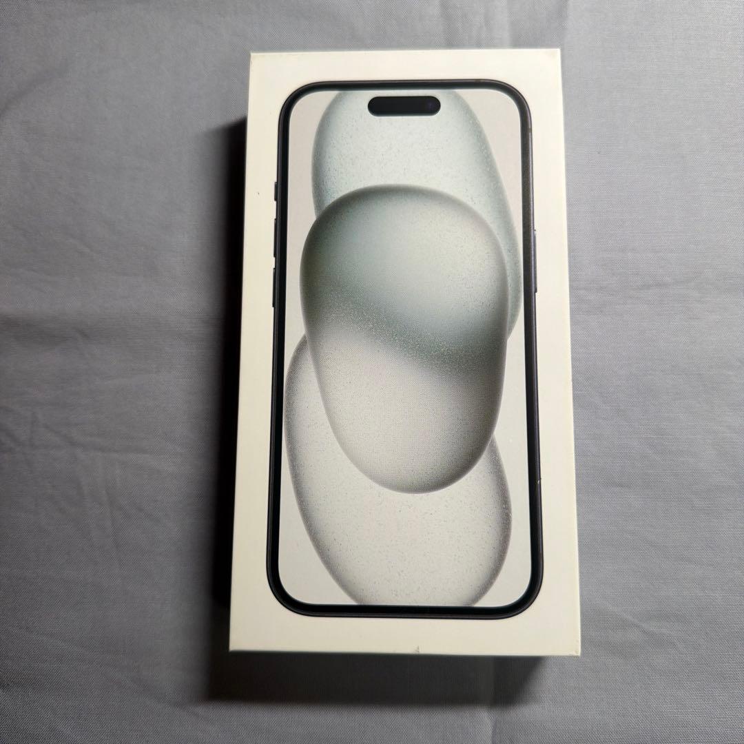 Apple iPhone 15 ブラック 本体 128GB SIMフリー
