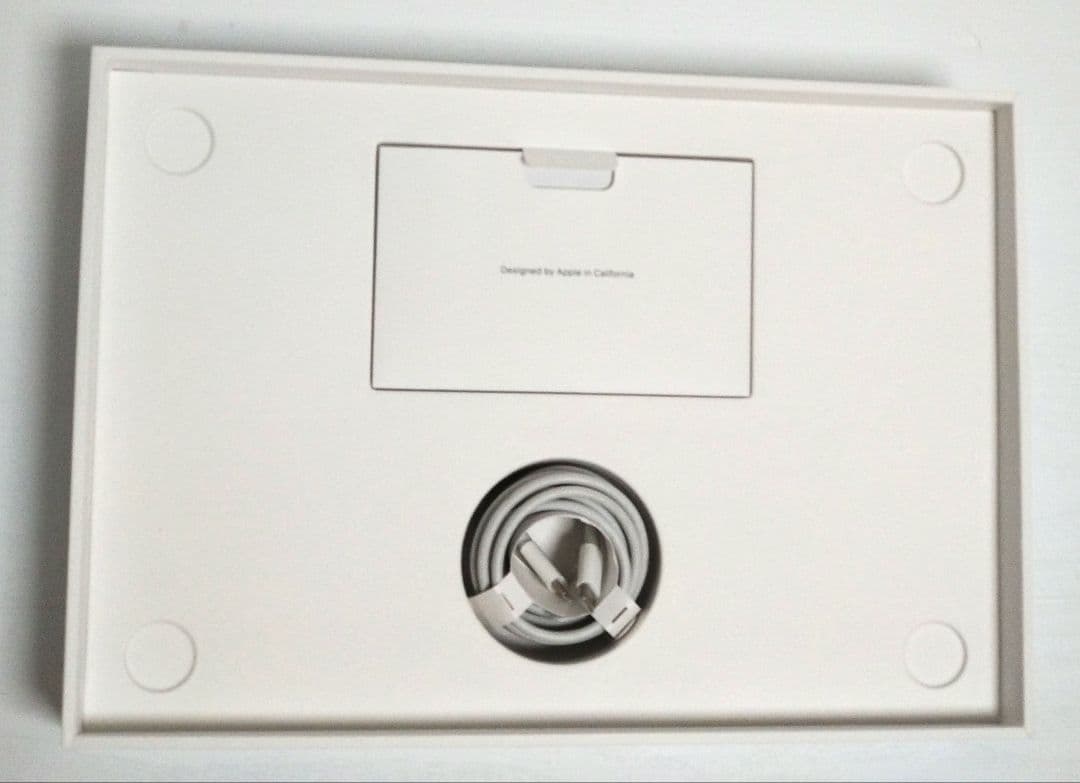 【超美品】MacBook Air M1 13インチ 本体 充電ケーブル付き