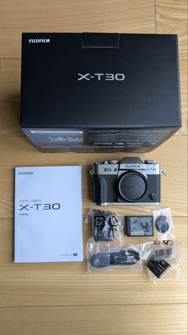Fujifilm X-T30ボディ フジフィルム ショット数5955