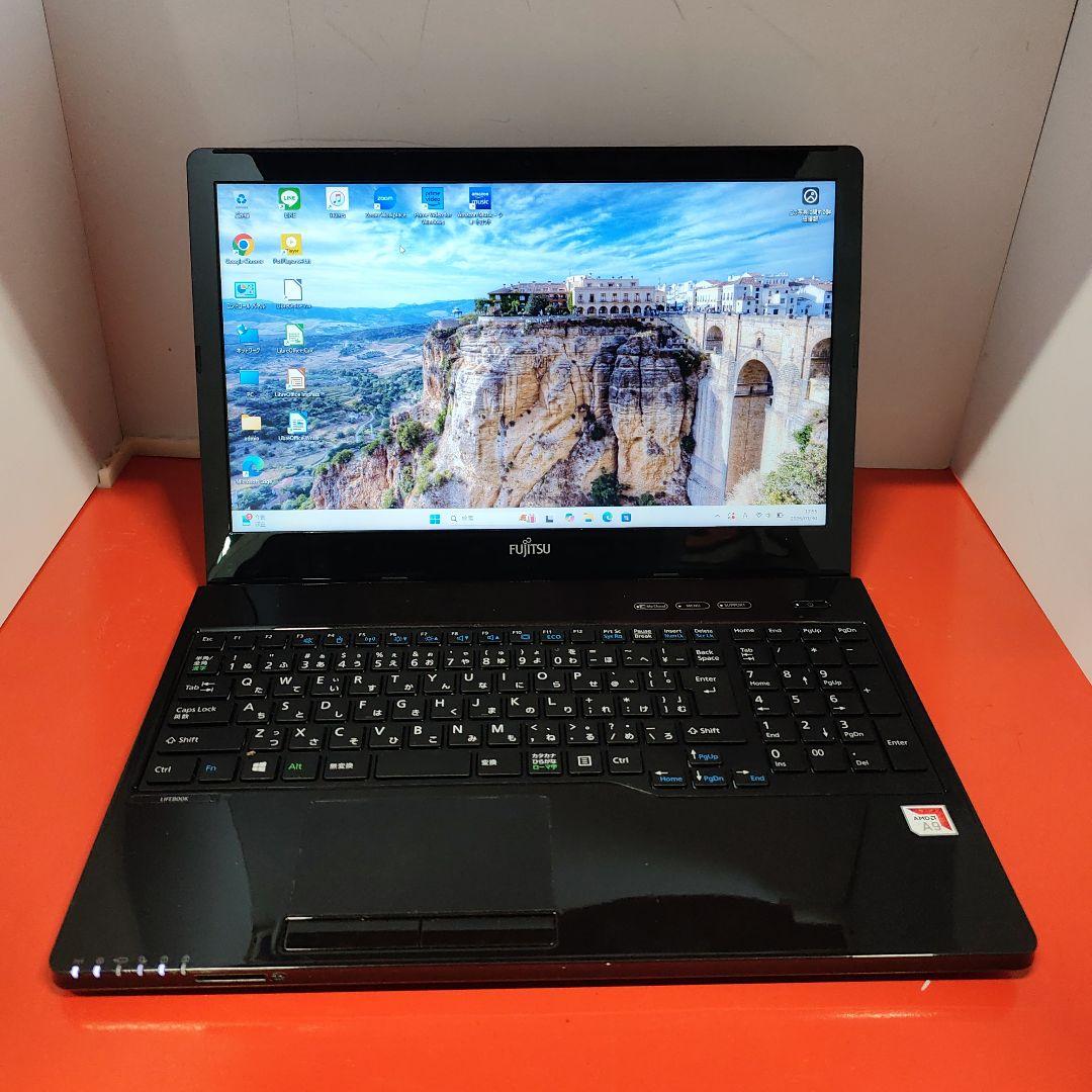 富士通 爆速SSD Windows11 ノートパソコン A9第9世代 極美品