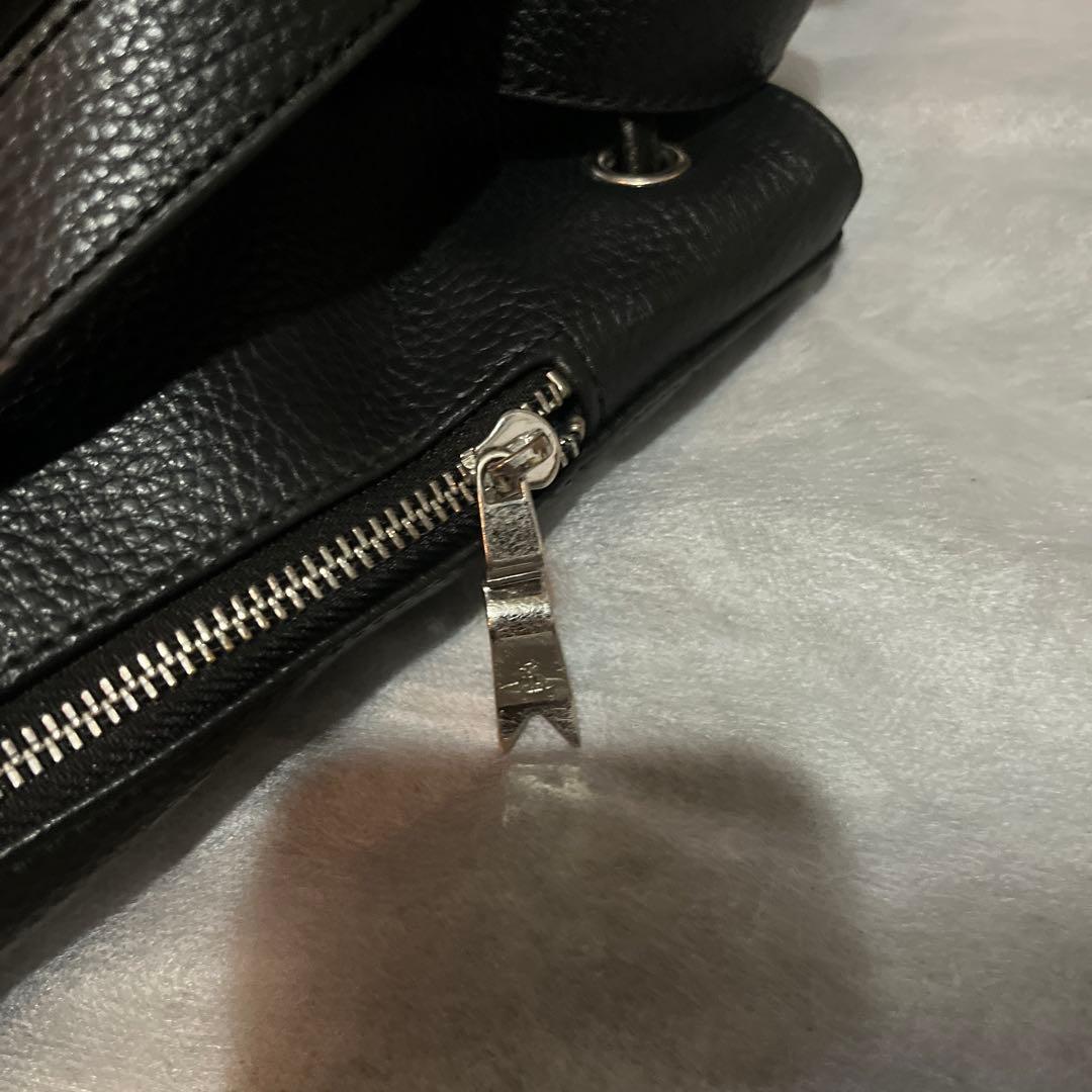 ヴィヴィアン　レザー　リュック