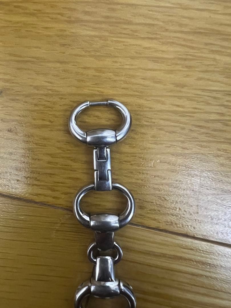 GUCCI ブラック ブレスレットウォッチ