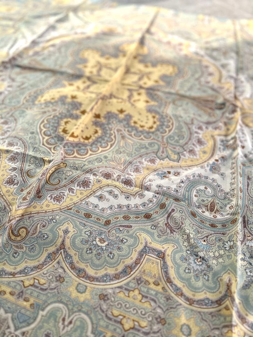 【美品】ETRO／エトロ シルク 大判ストール ・ショール　大判サイズ133cm