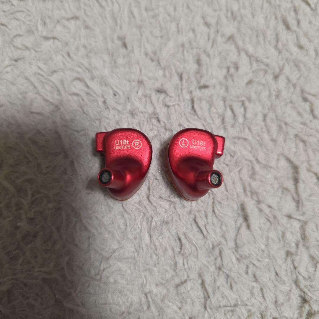 64audio U18T tzar ユニバーサル