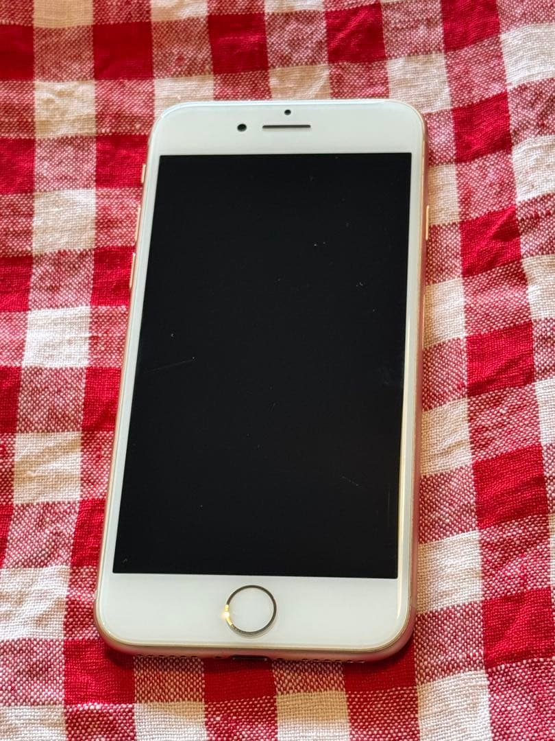 iPhone 8 64GB ピンクゴールド　SIMロックなし