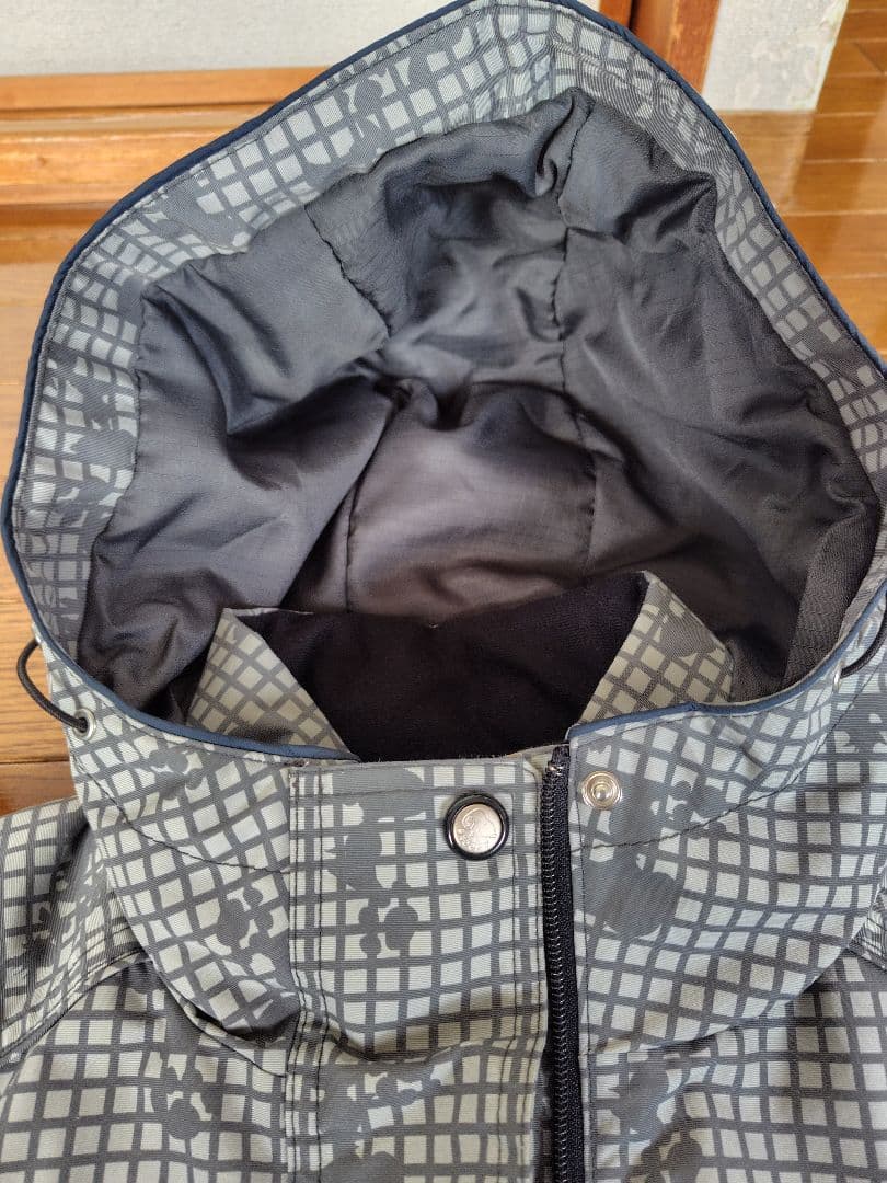 【美品 日本製】スヌーピー&ウッドストック柄のレディーススキーウェア(上下)