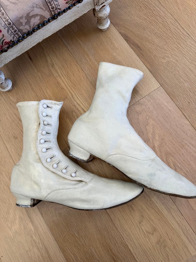 フランスアンティークヴィクトリアンウェディングレザーボタンブーツ白希少