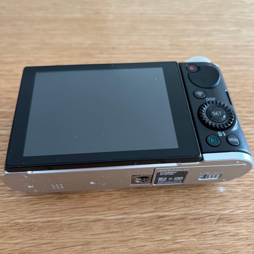 CASIO EX-ZR1800 コンパクトデジタルカメラ