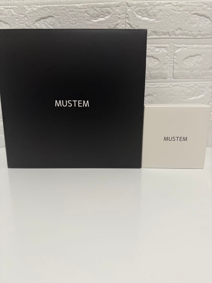 新品！MUSTEM 美顔器 USBケーブル付