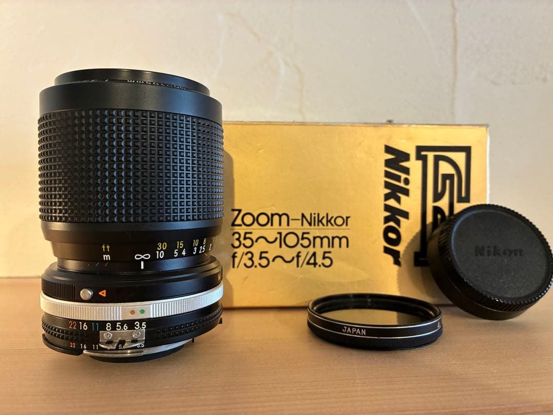 Nikon Ai-s zoom 35-105mm f/3.5-4.5 ニコン