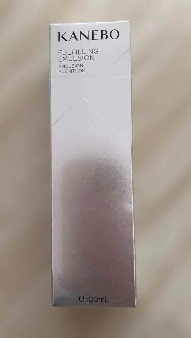 カネボウ　フルフィリング　エマルジョン　乳液