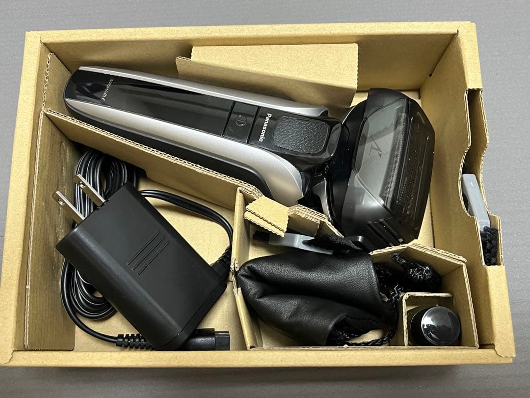 パナソニック ラムダッシュPRO メンズシェーバー 5枚刃 ES-LV5H-S